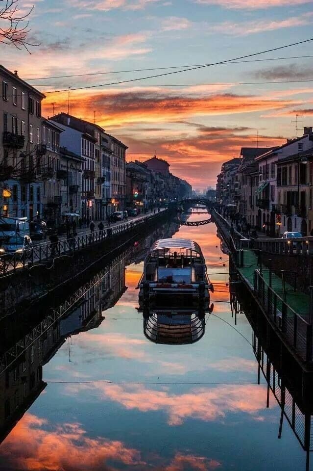 Navigli district